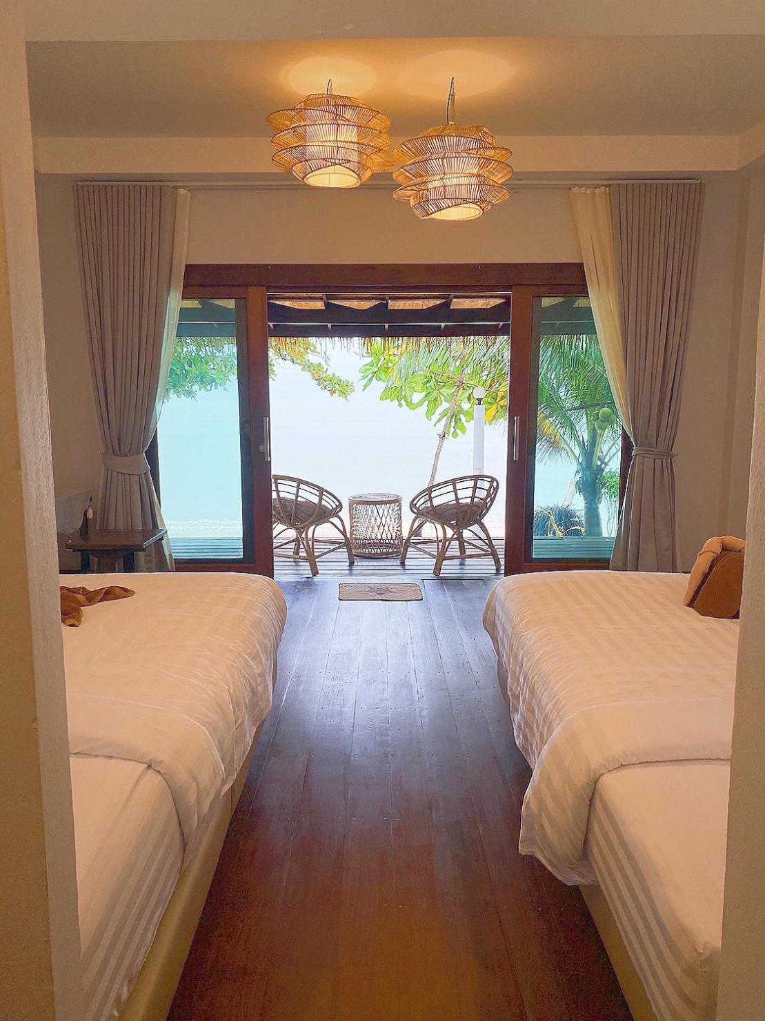 V-View Beach Resort Baan Tai Exterior photo