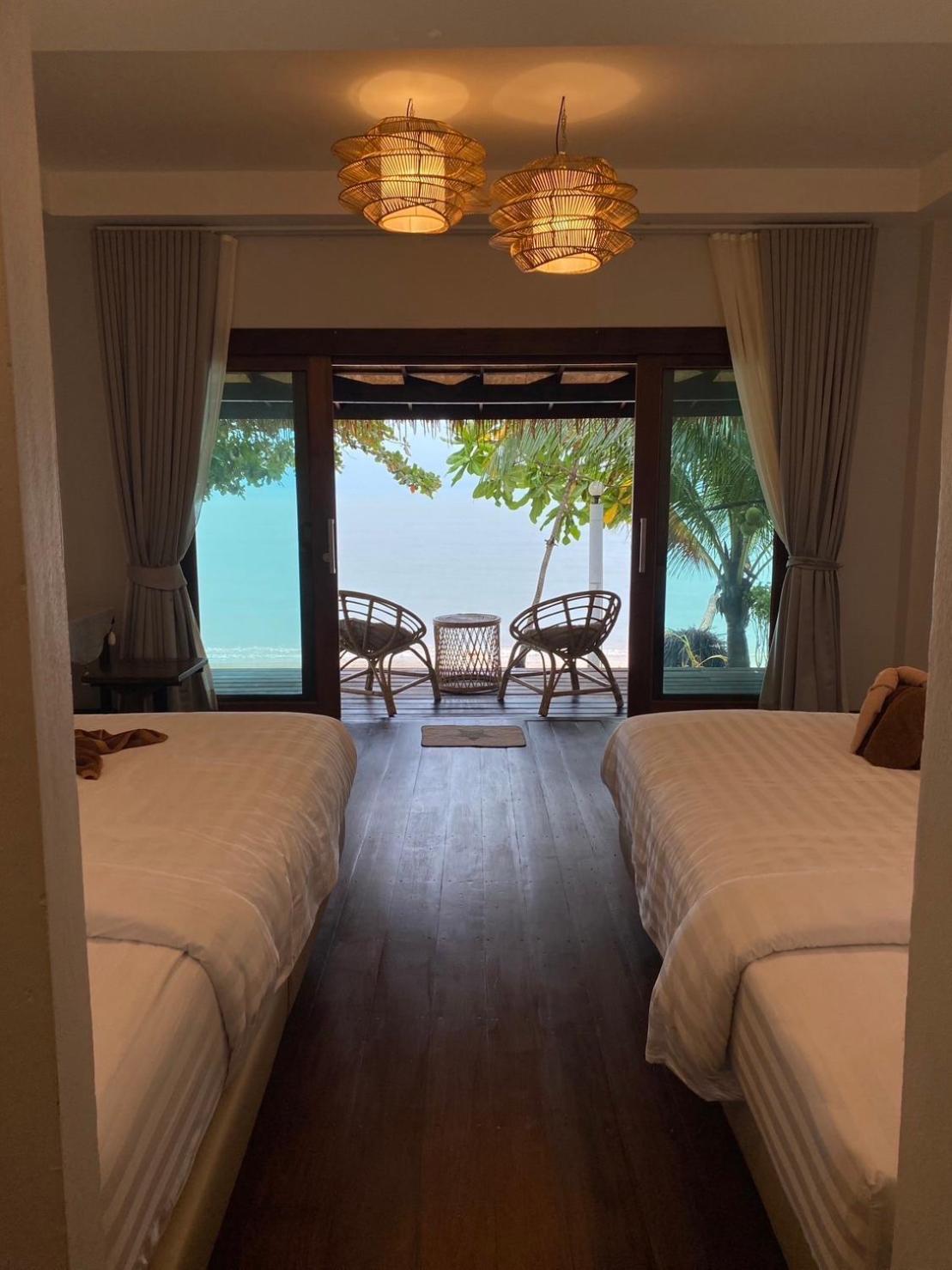 V-View Beach Resort Baan Tai Exterior photo